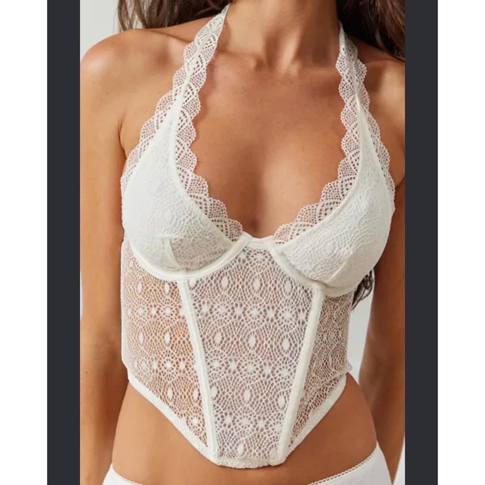 Out From Under Weekend Marrakesh Halter Corset Medium Ivory Lace Boho Coquette